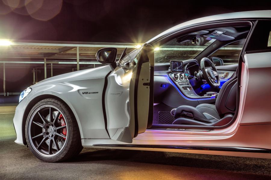 Детали экстерьера Mercedes-AMG C63 S Coupe (C205) 2019 года  (AU) (фото 38 из 40)
